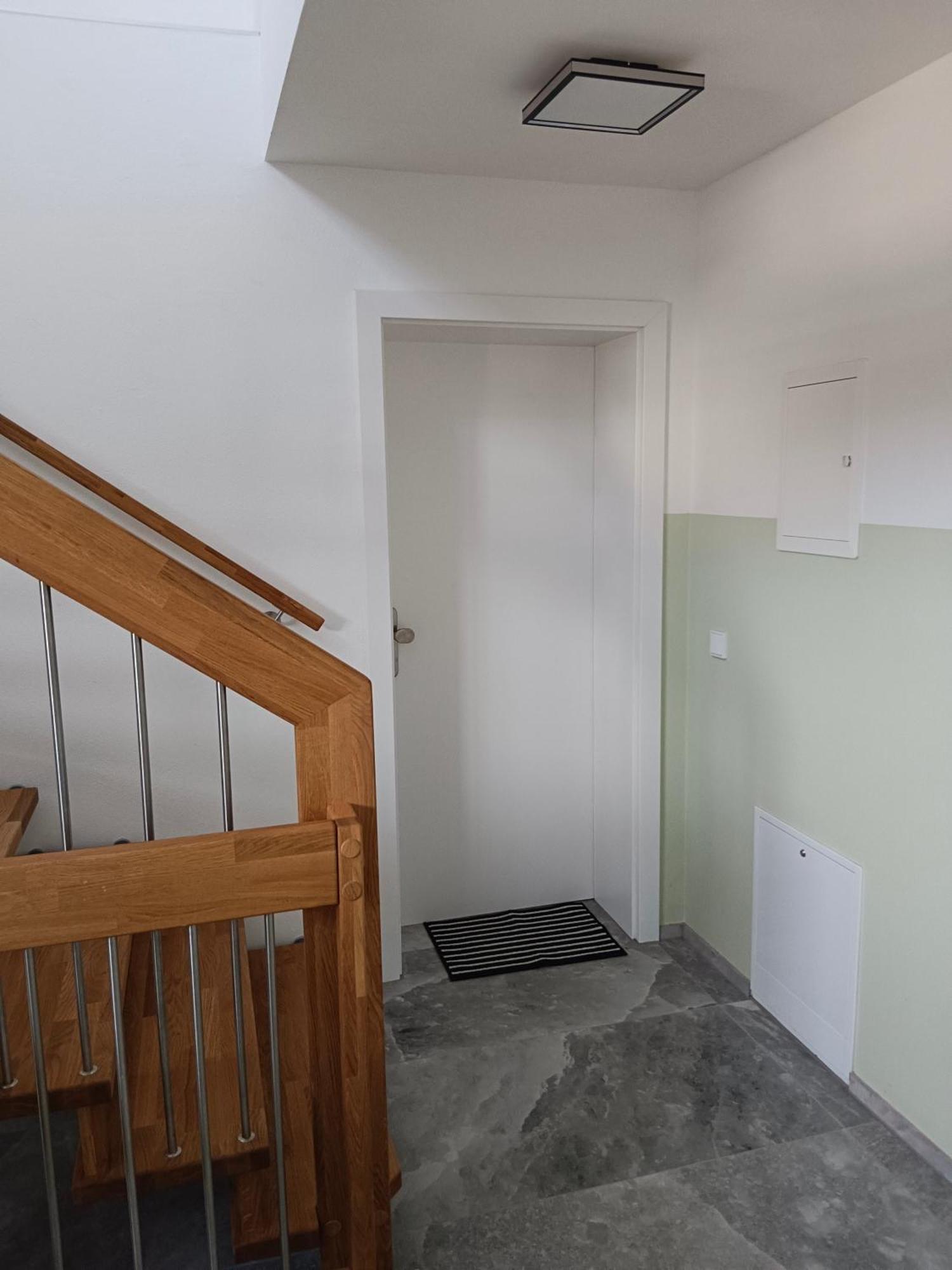 1 Zimmer Appartement Nahe Gmunden Top2 Pinsdorf Exterior photo